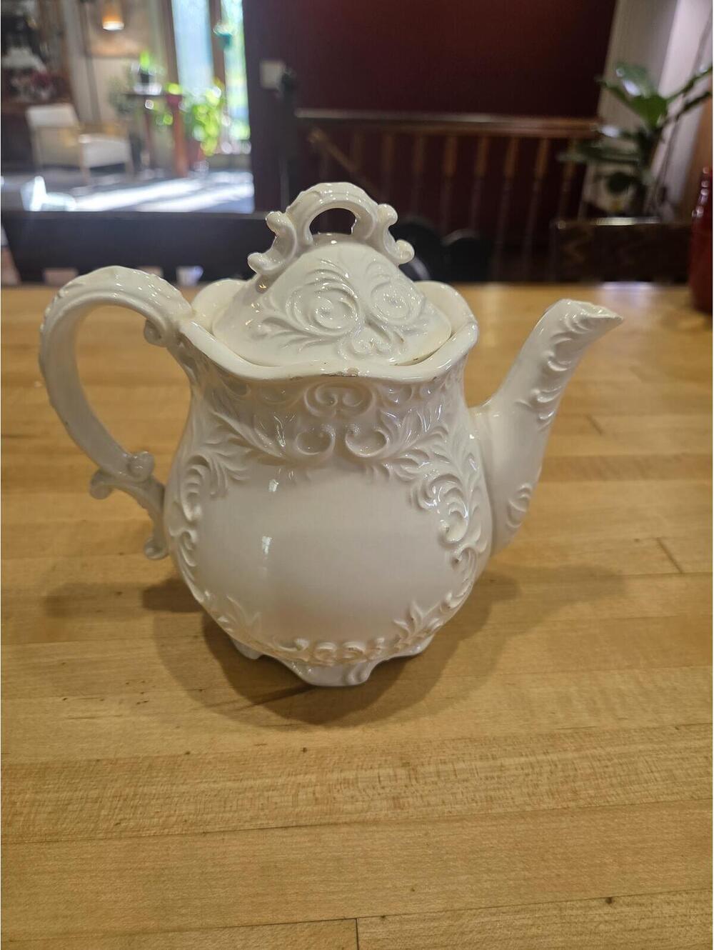 Napco White Provincial Scroll Ceramic Teapot Japan 1950s AS IS